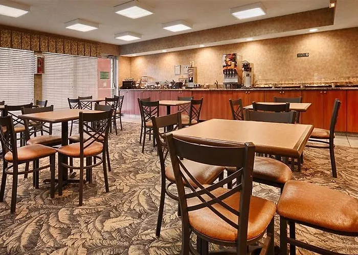 Western Downtown And Hotel 3*