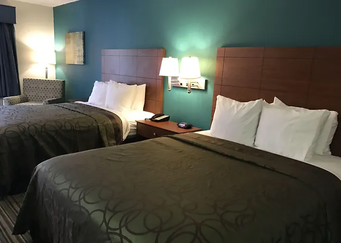 Western Downtown And 3*