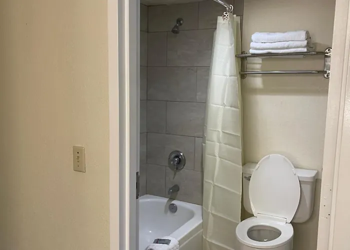 Western Downtown And Hotel 3*