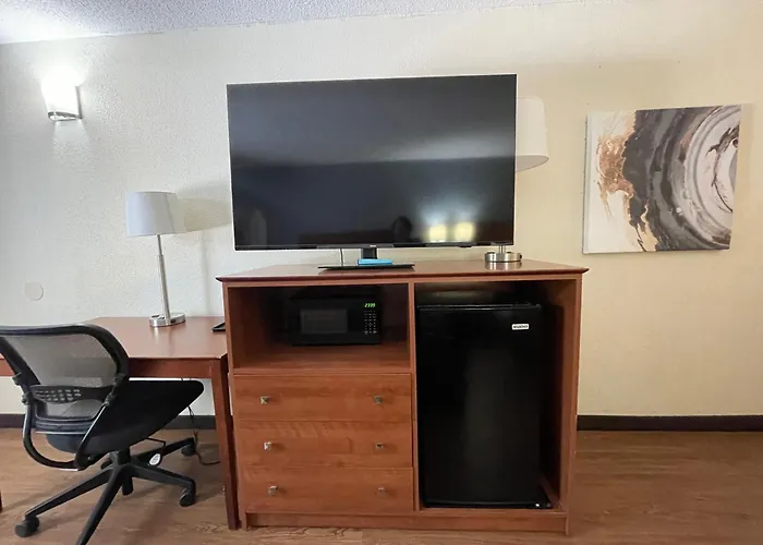 Western Downtown And Hotel 3*
