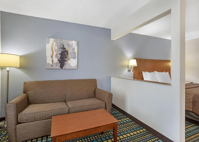 Hotel Western Downtown And 3*