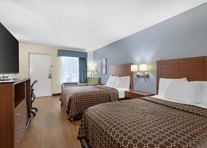 Hotel Western Downtown And Tallahassee