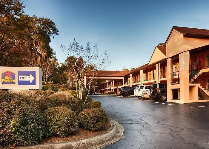 Western Downtown And Hotel 3*